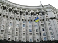 Кабмін уповноважив Мінсоцполітики визначати гуманітарність вантажів