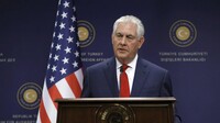 Держсекретар США: санкції проти РФ залишаться до виконання Мінська і повернення Криму