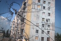 Авдіївка знову потрапила під артобстріл бойовиків, поранені місцеві жителі
