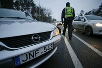 Боротьба з «євробляхами»: як вирішиться питання з авто на іноземній реєстрації?