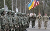 Зарплати як у НАТО: скільки можуть отримувати українські військові