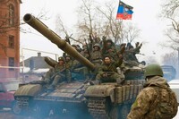 Конфлікт у «ЛНР»: Луганськ контролюють російські військові