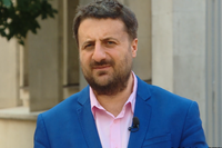 Обшуки, затримання та арешт: формула Саакашвілі та імпічмент Порошенка