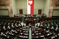 Сенат Польщі ухвалив закон про «бандеризм»: реакція соцмереж