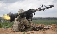 Полторак говорить, що Javelin Україна отримає вчасно