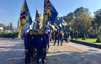 Націоналісти пікетують Раду: вимагають громадянства для іноземців в АТО