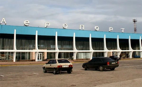 Перший рейс із аеропорту «Миколаїв» скасували